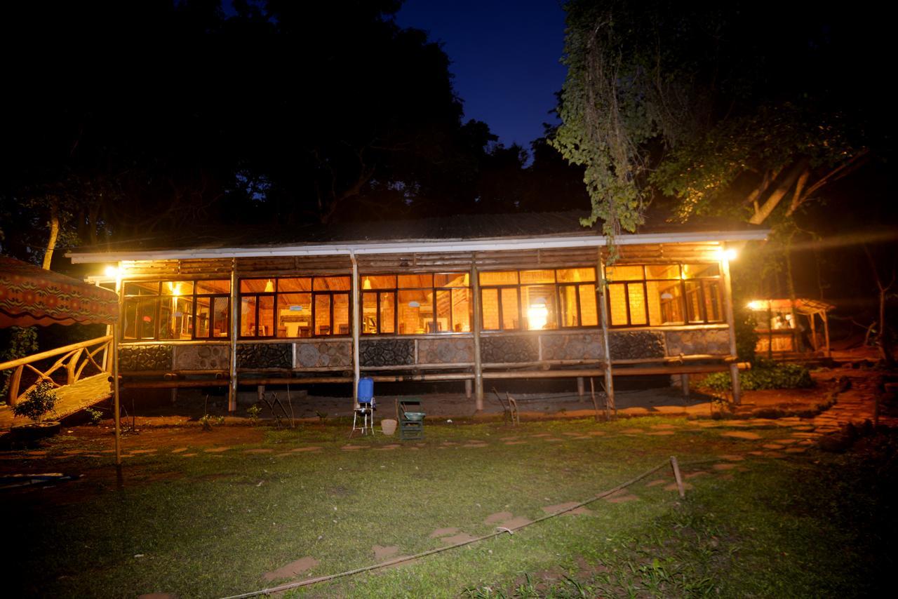 Serenada Eco Resort Mukono Town 外观 照片