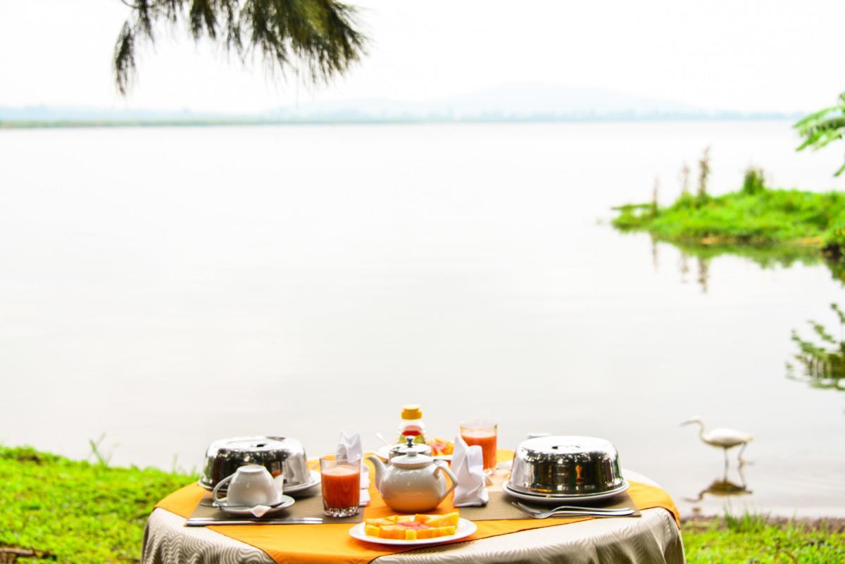 Serenada Eco Resort Mukono Town 外观 照片